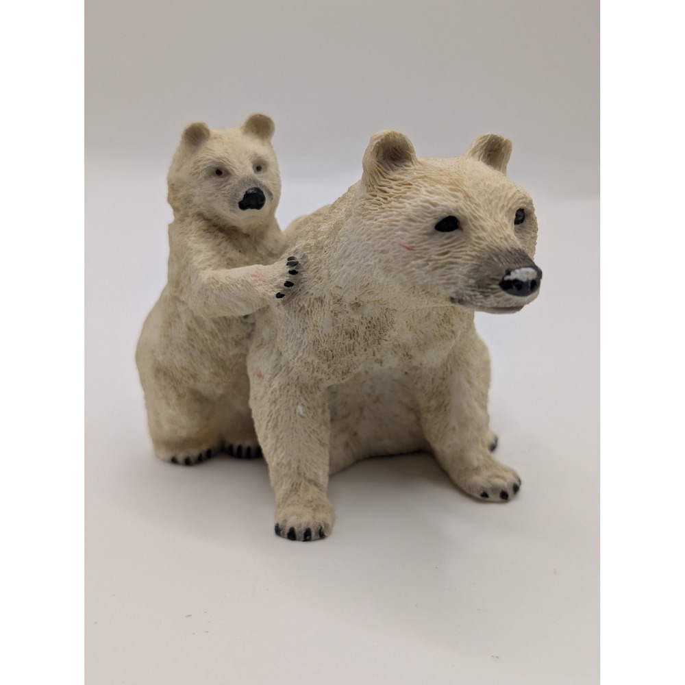 Lipco Polar Bear Mother and Cub Resin Figurine Wildlife Decor Cream 4 Inch